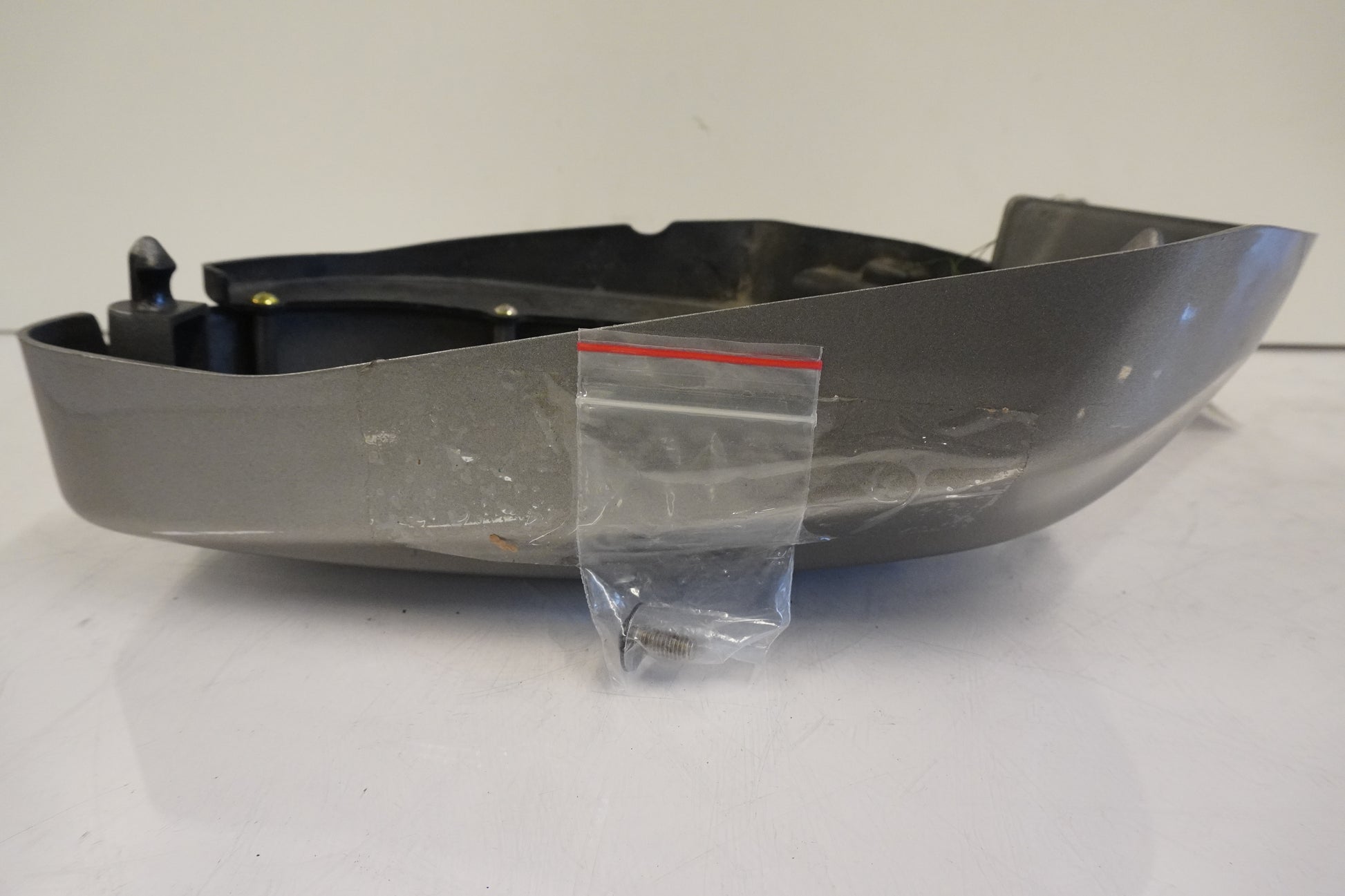 Baksidan på Sidopanel från en Kawasaki VN 1500 Mean Streak -2003 motorcykel.