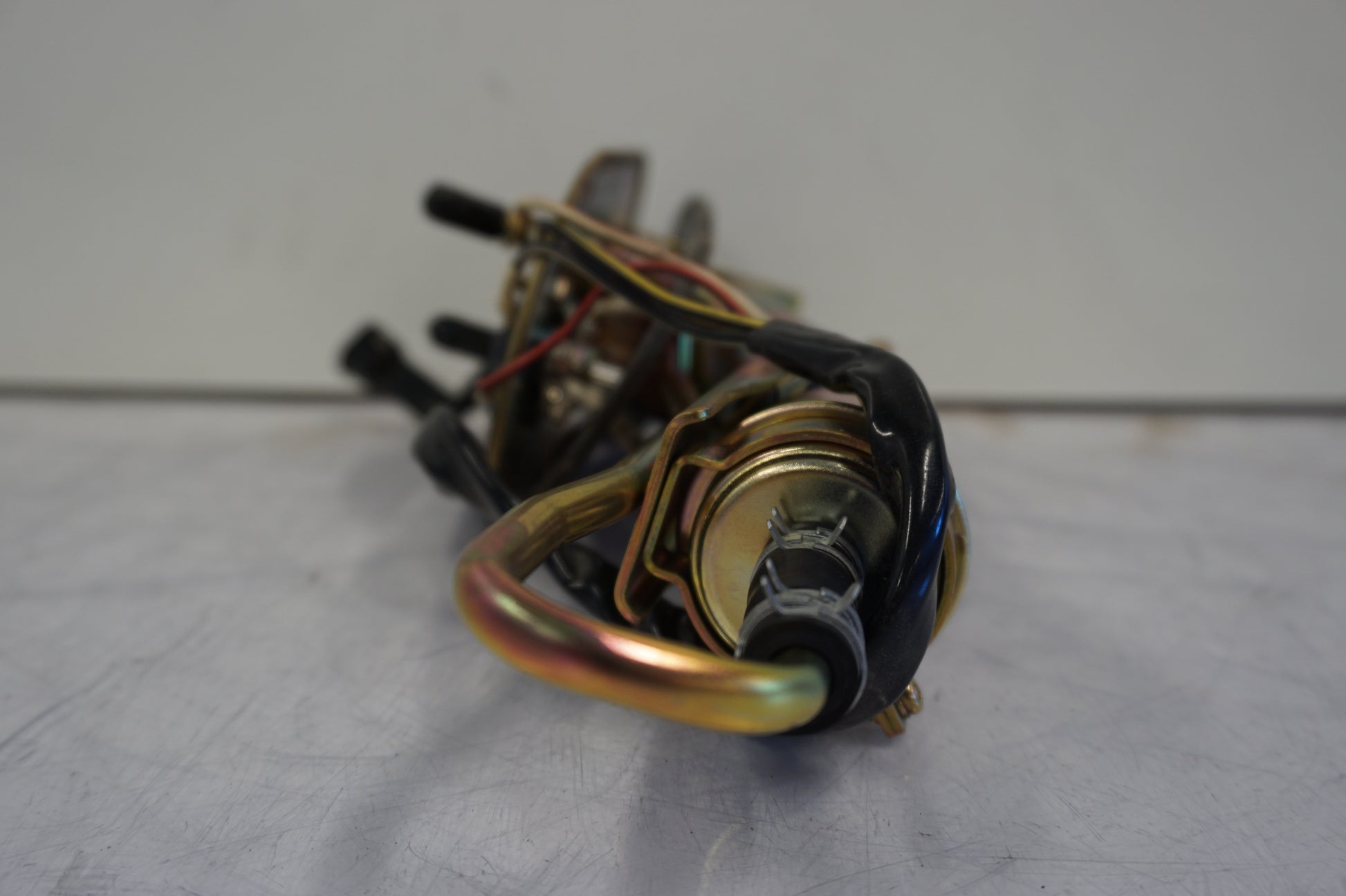 Höger sida på Bensinpump insprut från en Kawasaki VN 1500 Classic Tourer -2003 motorcykel.