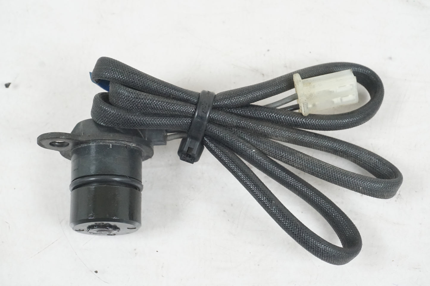 Framsidan på Tändpickup från en Yamaha YZF 1000 R -1997 motorcykel.