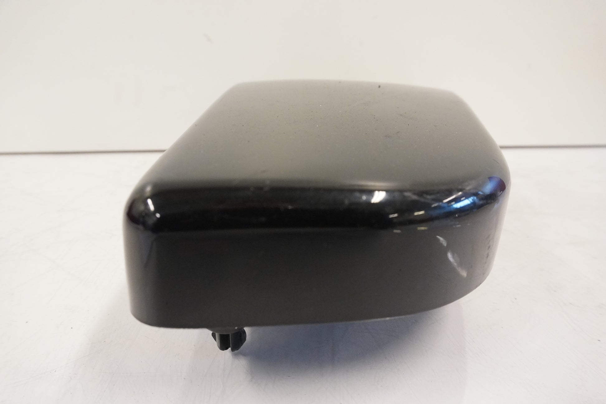 Vänster sida på Sidopanel från en Kawasaki VN 1500 Classic Tourer -2003 motorcykel.