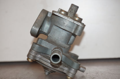 Snett uppifrån på Bensinkran från en Honda VTR 1000 F -1997 motorcykel.