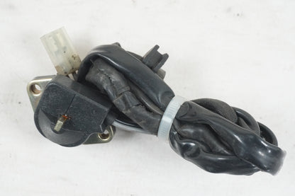 Framsidan på Tändpickup från en Yamaha FJ 1200 -1991 motorcykel.