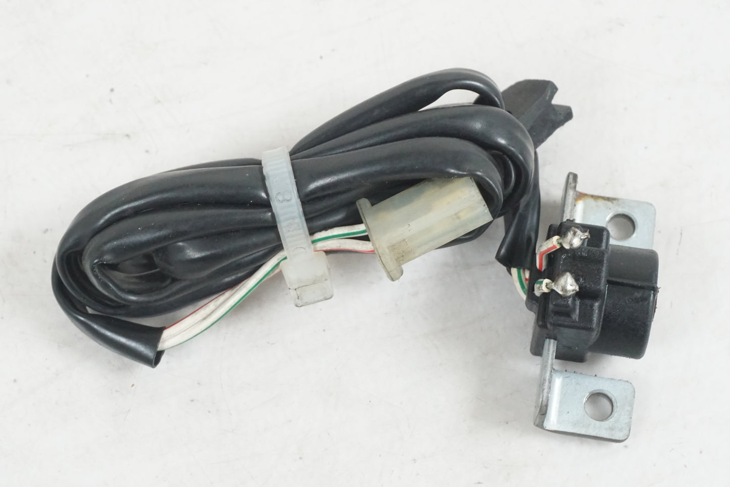 Framsidan på Tändpickup från en Yamaha XJR 1300 -1999 motorcykel.