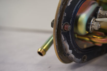 Vänster sida på Bensinpump insprut från en Kawasaki ZX-12R -2000 motorcykel.