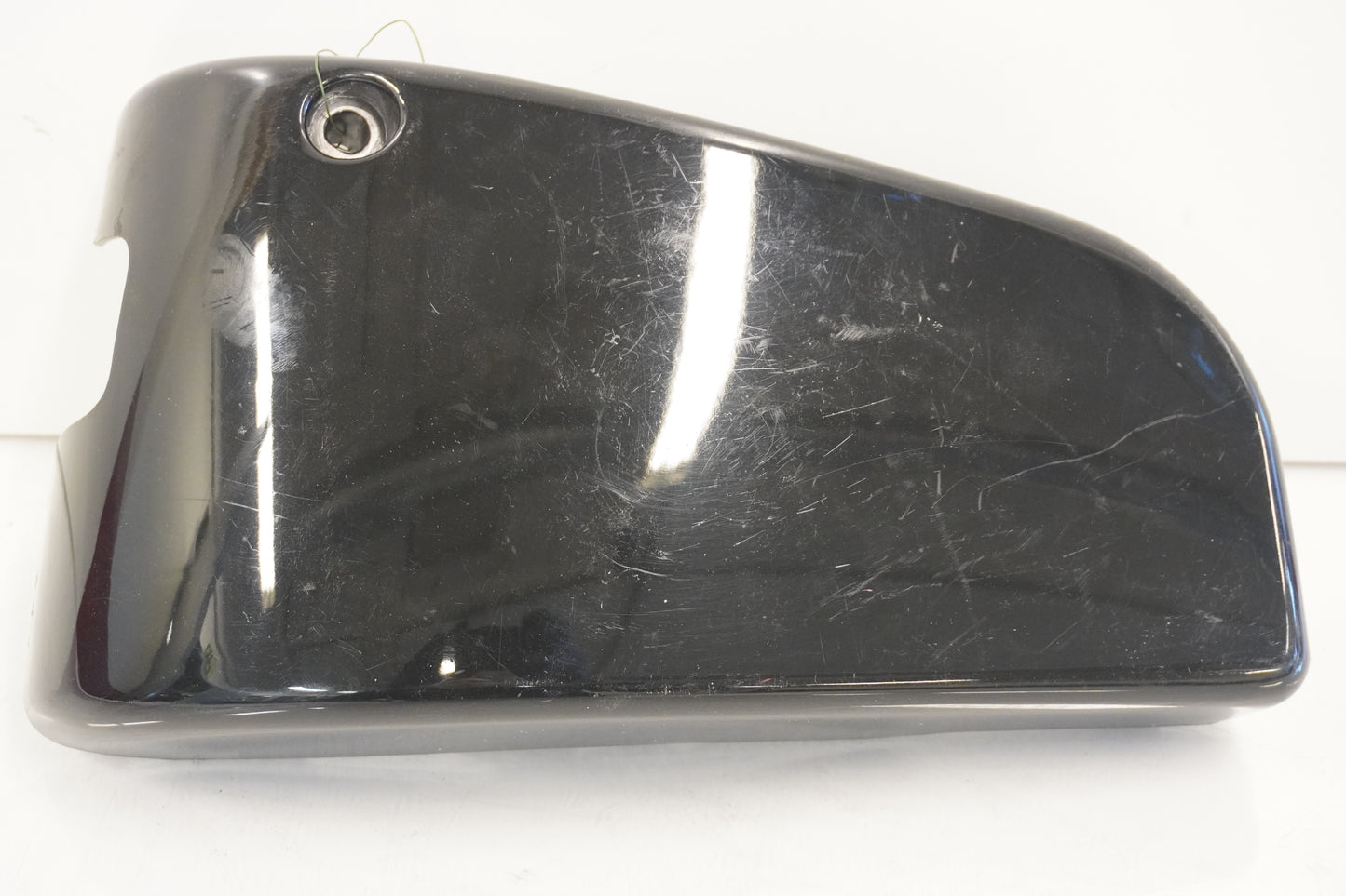 Framsidan på Sidopanel från en Kawasaki VN 1500 Classic Tourer -2000 motorcykel.