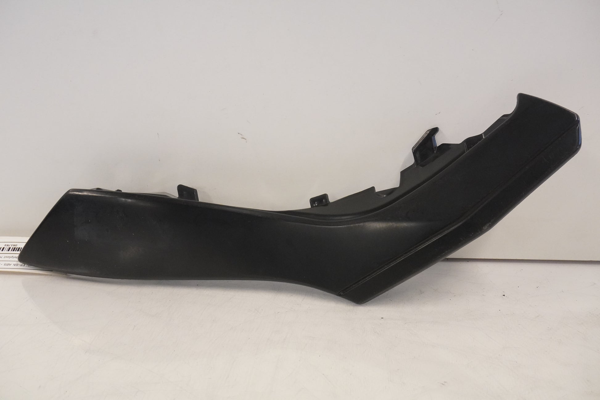 Framsidan på Sadelplast från en Kawasaki ER-6N -2014 motorcykel.