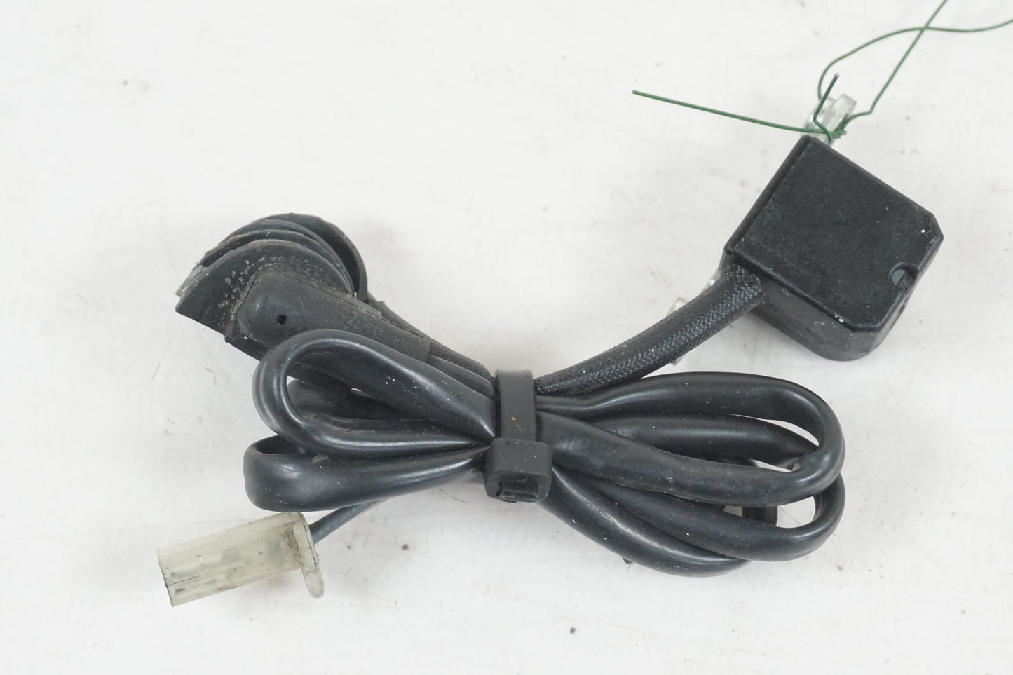 Framsidan på Tändpickup från en Yamaha FJR 1300 -2001 motorcykel.