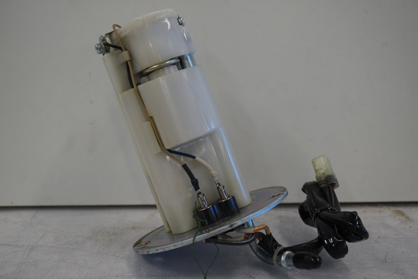 Framsidan på Bensinpump insprut från en Kawasaki GTR 1400 -2008 motorcykel.