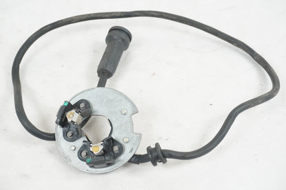 Höger sida på Tändpickup från en BMW K 75 -1992 motorcykel.