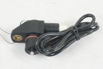 Framsidan på Tändpickup från en BMW S 1000 RR -2013 motorcykel.