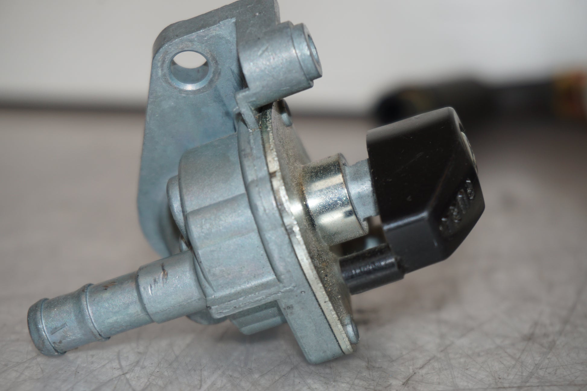 Extrabild2 på Bensinkran från en Honda VFR 750 -1996 motorcykel.