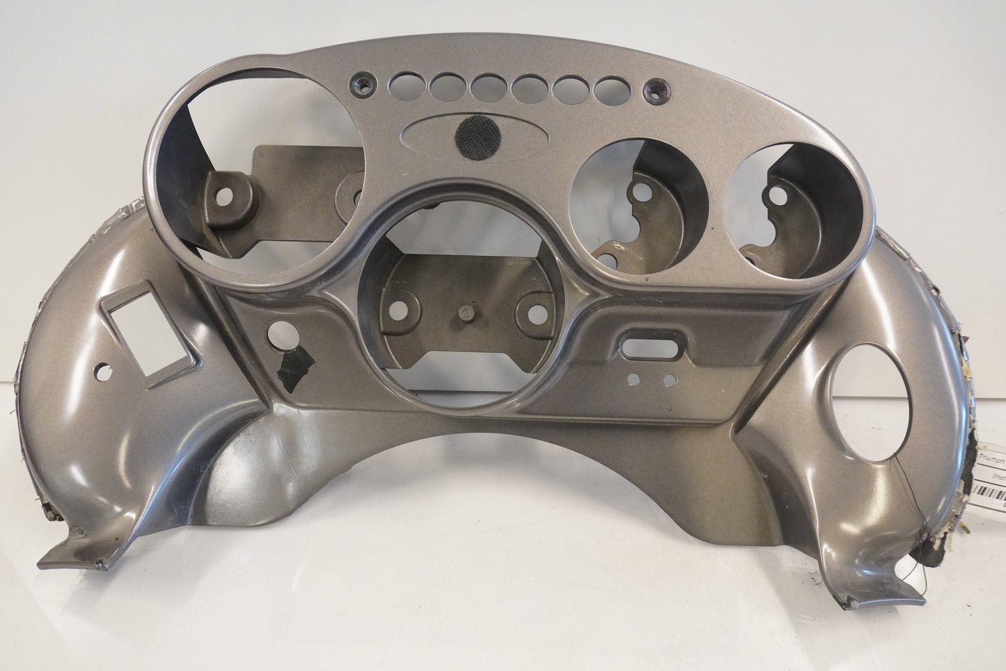 Framsidan på Instrumentkåpa från en Triumph Tiger -2002 motorcykel.