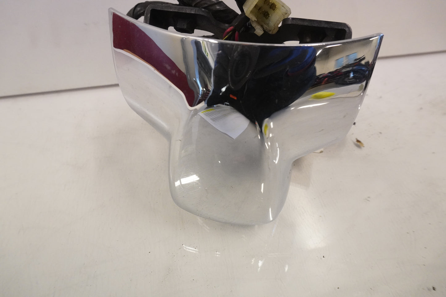 Höger sida på Skylthållare från en Kawasaki VN 900 -2008 motorcykel.