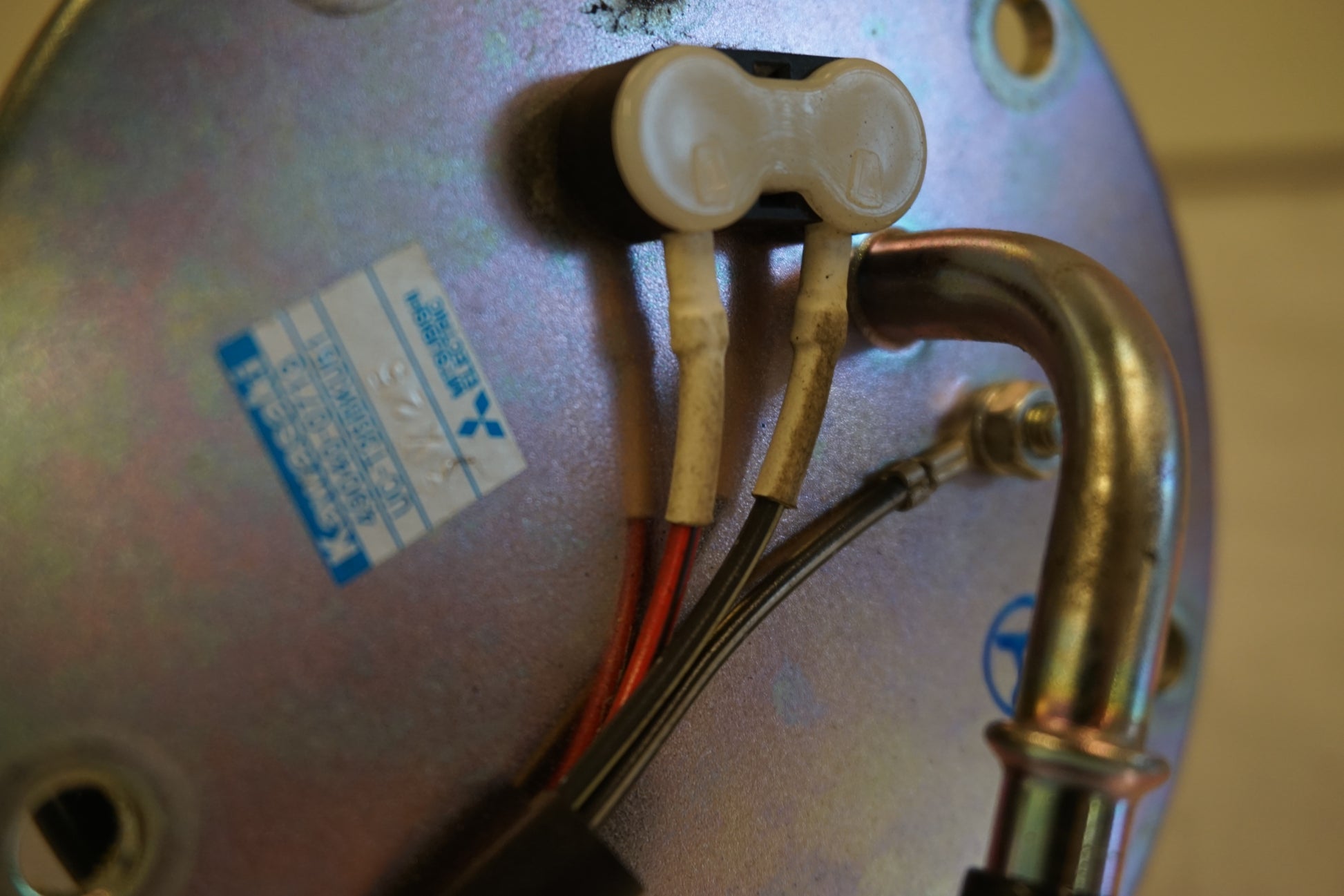 Extrabild6 på Bensinpump insprut från en Kawasaki Ninja 300 -2014 motorcykel.