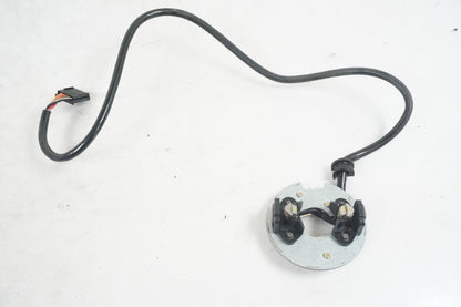 Höger sida på Tändpickup från en BMW K 1200 RS -1998 motorcykel.