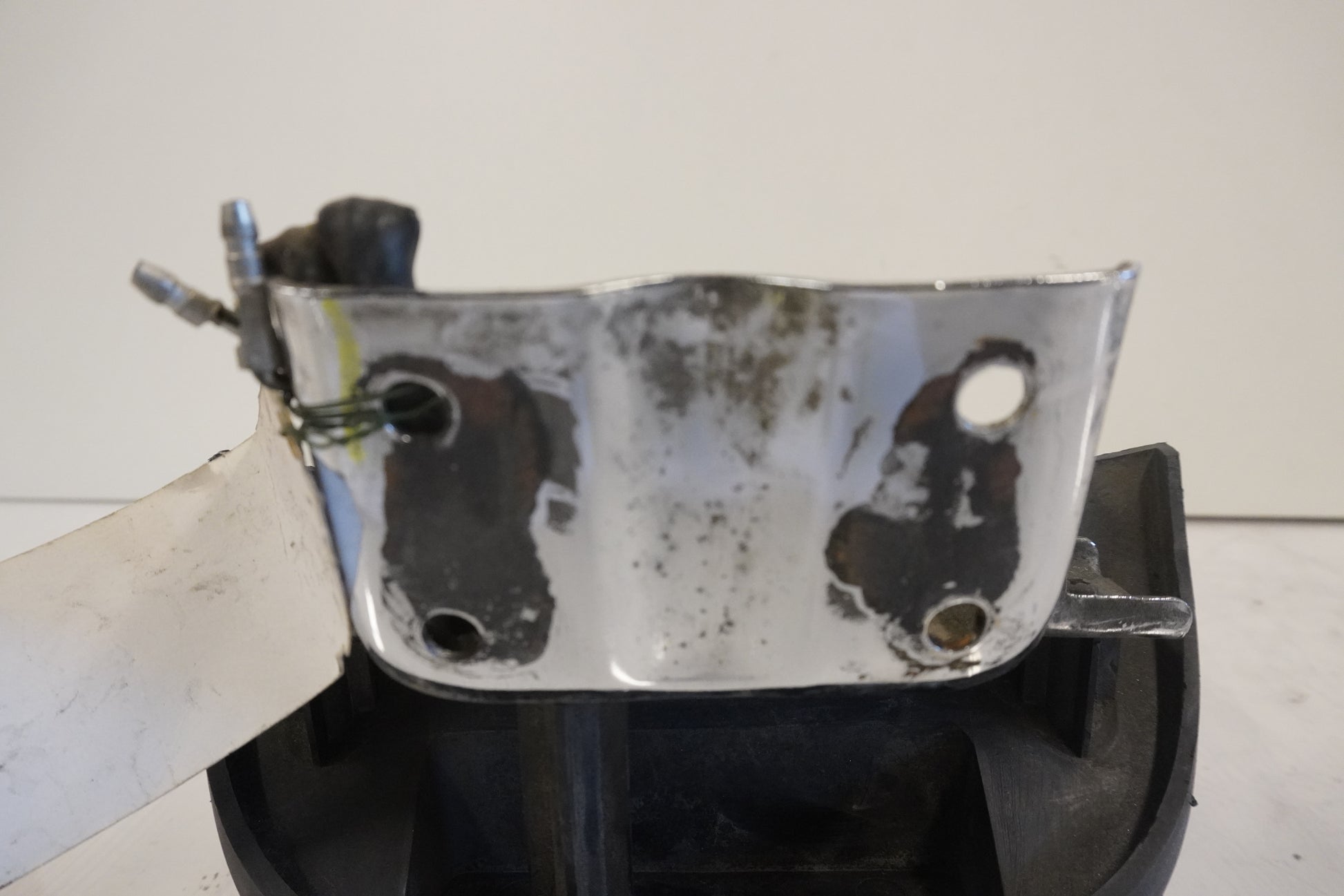 Baksidan på Skyltbelysning från en Suzuki VS 1400 -1999 motorcykel.