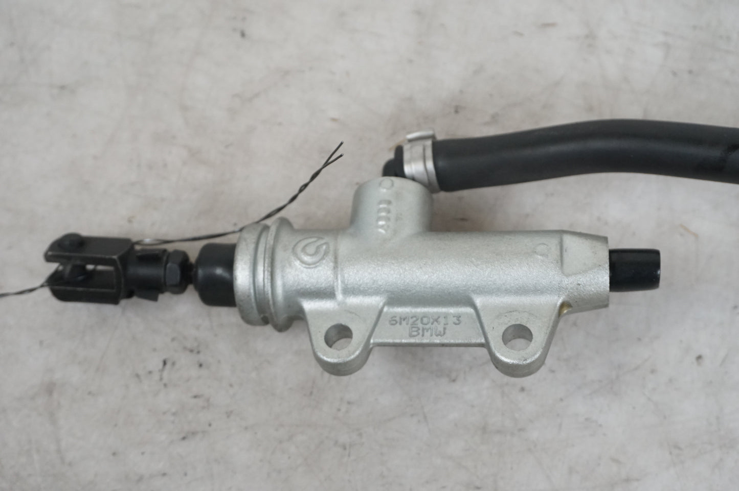 Brake master cylinder