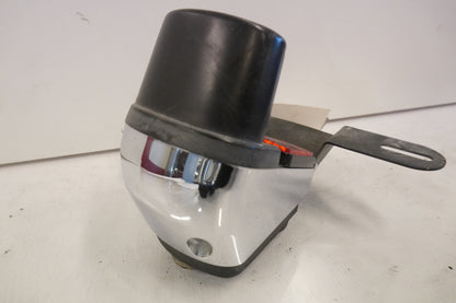 Baksidan på Skyltbelysning från en Kawasaki VN 800 -1999 motorcykel.