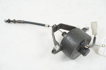 Framsidan på Dekompsolenoid från en Suzuki LS 650 -1996 motorcykel.