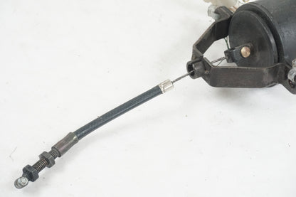 Höger sida på Dekompsolenoid från en Suzuki LS 650 -1996 motorcykel.