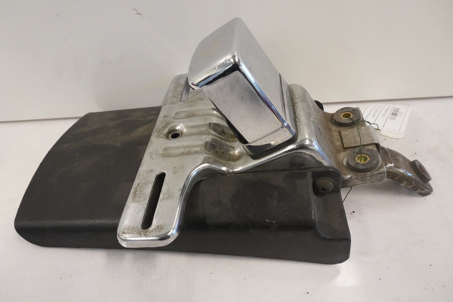 Framsidan på Skyltbelysning från en Suzuki VS 800 -1996 motorcykel.