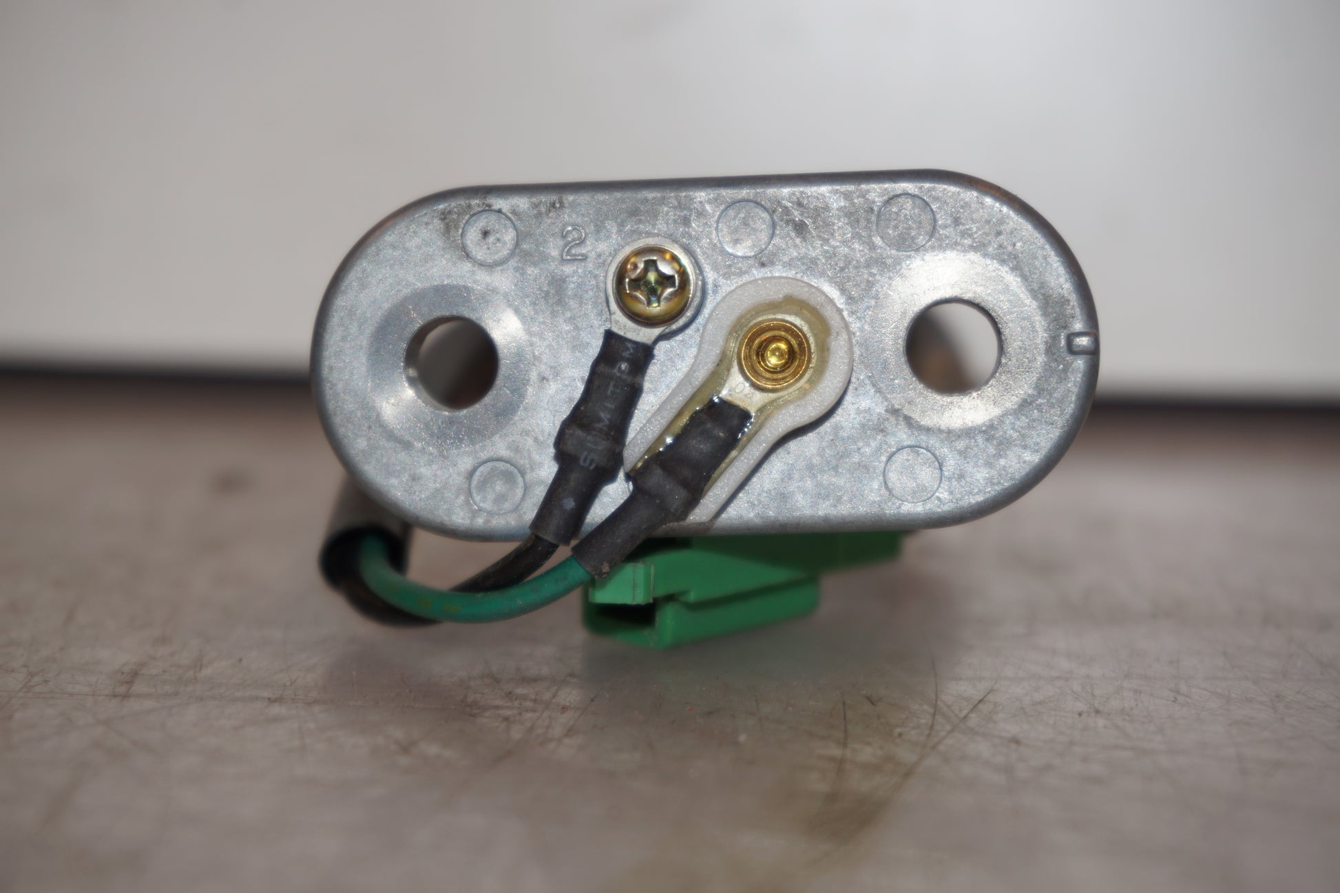 Extrabild6 på Bensintankgivare från en Yamaha YZF 1000 R1 -2001 motorcykel.