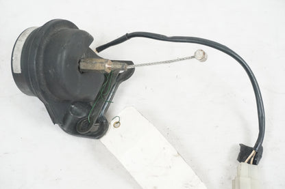 Framsidan på Dekompsolenoid från en Suzuki DR 800 S -1996 motorcykel.