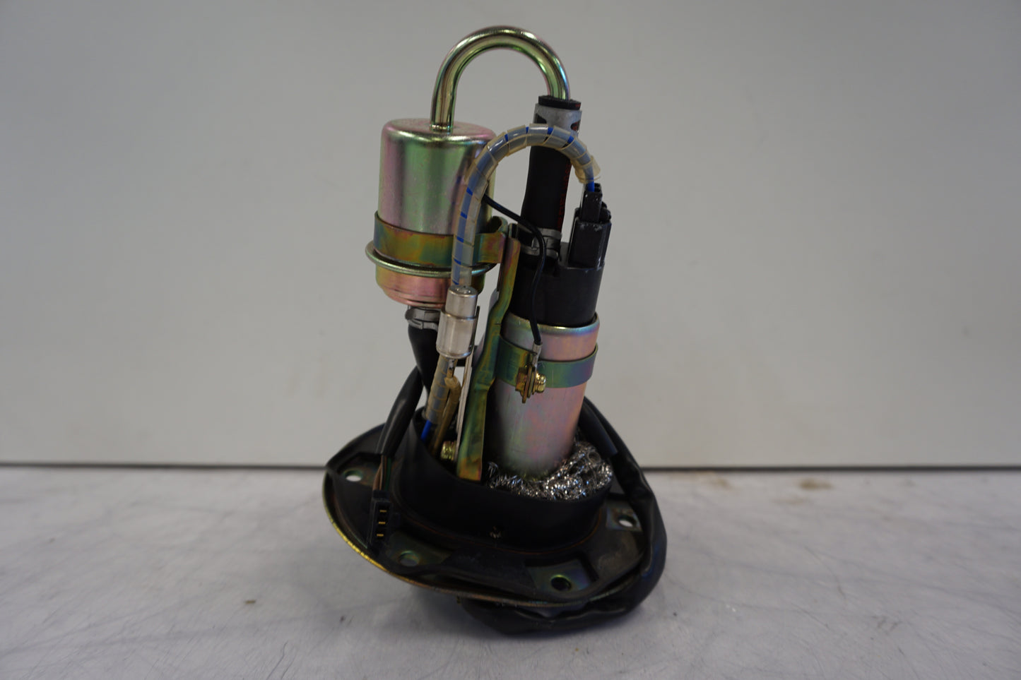 Extrabild6 på Bensinpump insprut från en Honda CBR 900 RR -2003 motorcykel.