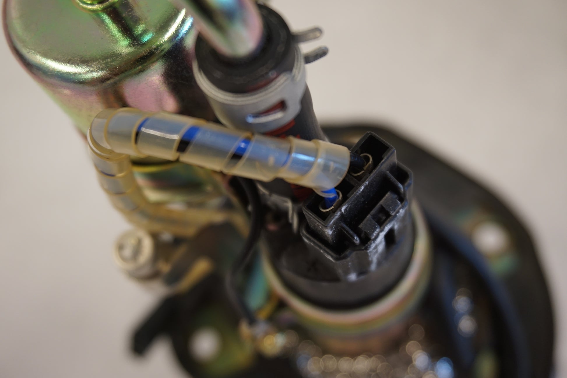 Extrabilder på Bensinpump insprut från en Honda CBR 900 RR -2003 motorcykel.