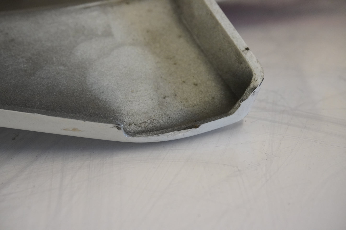 Höger sida på Sidopanel från en Kawasaki GPZ 500 S -1992 motorcykel.