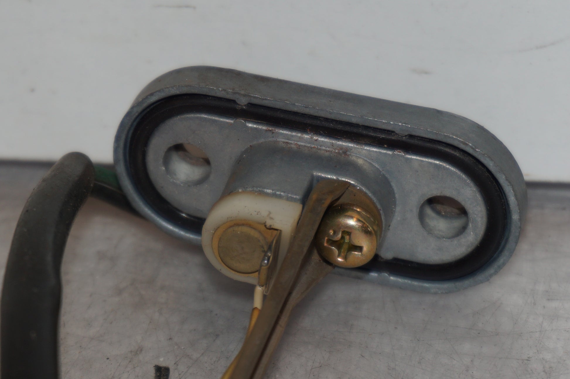 Extrabild1 på Bensintankgivare från en Yamaha YZF 600 R -1997 motorcykel.