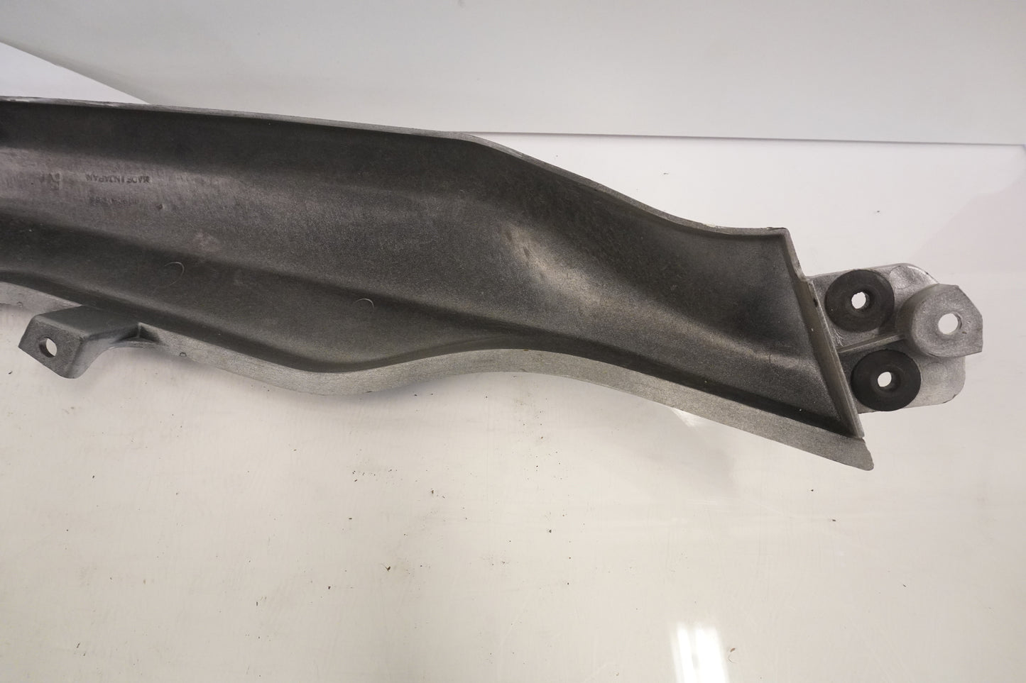 Snett uppifrån på Bakvinge från en Kawasaki ER 5 -1998 motorcykel.