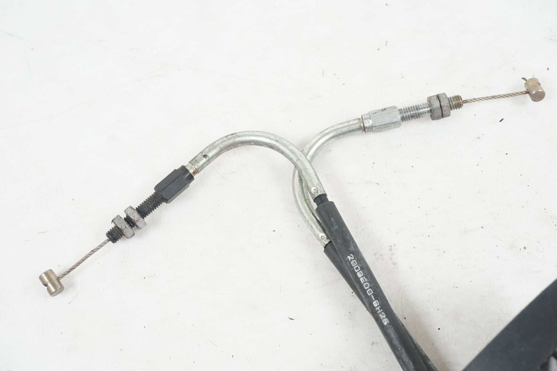 Baksidan på Avgasspjällmotor från en Yamaha YZF R6 -2007 motorcykel.