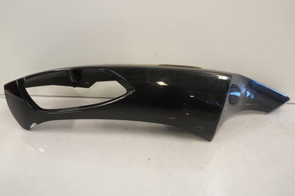 Vänster sida på Bakvinge från en Kawasaki ZZ-R 1400 -2010 motorcykel.