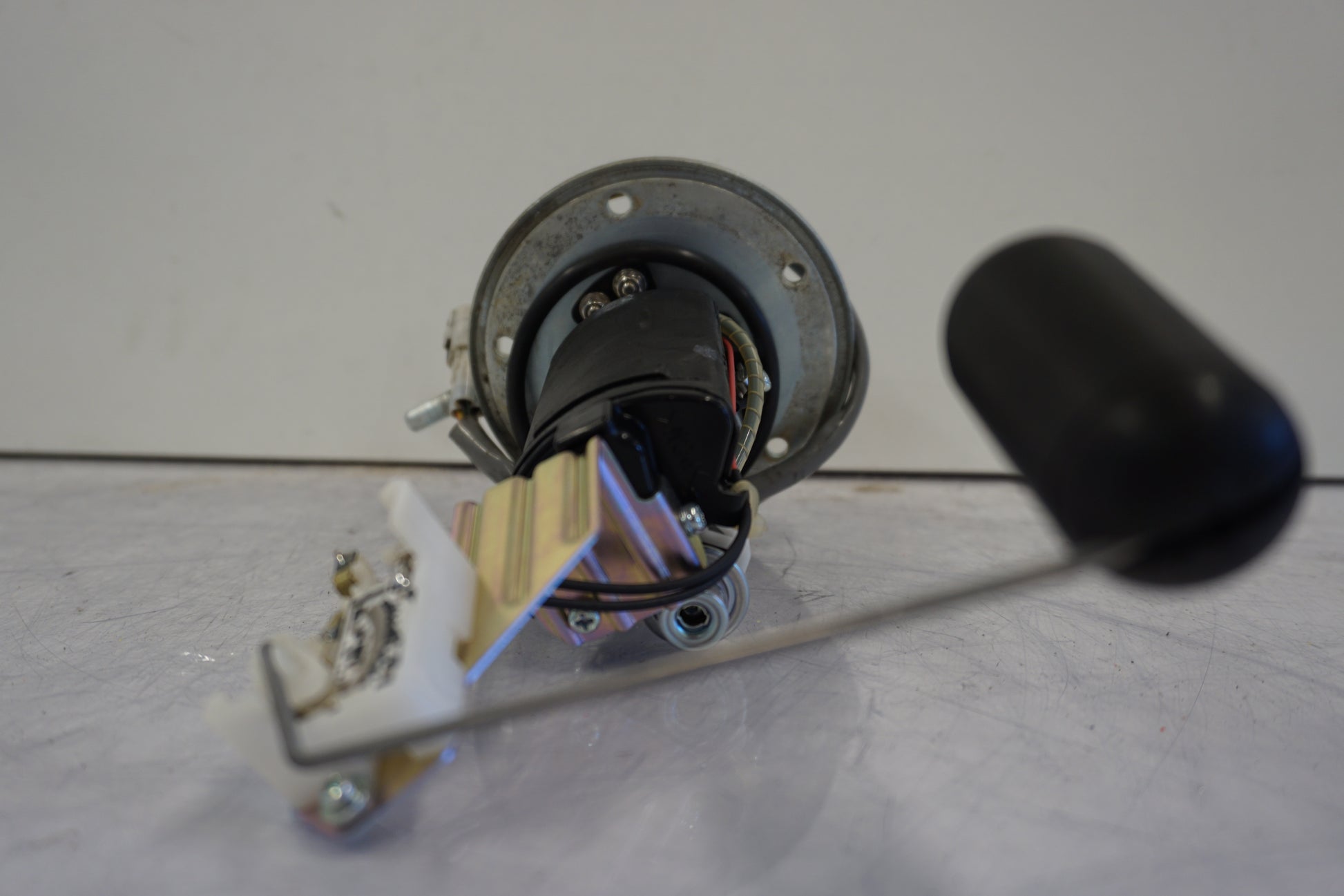 Extrabild1 på Bensinpump insprut från en Suzuki DL 1000 -2006 motorcykel.