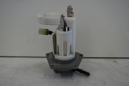 Framsidan på Bensinpump insprut från en Kawasaki ER-6F -2007 motorcykel.