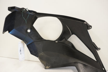 Snett uppifrån på Sidopanel från en Kawasaki Z 1000 -2011 motorcykel.