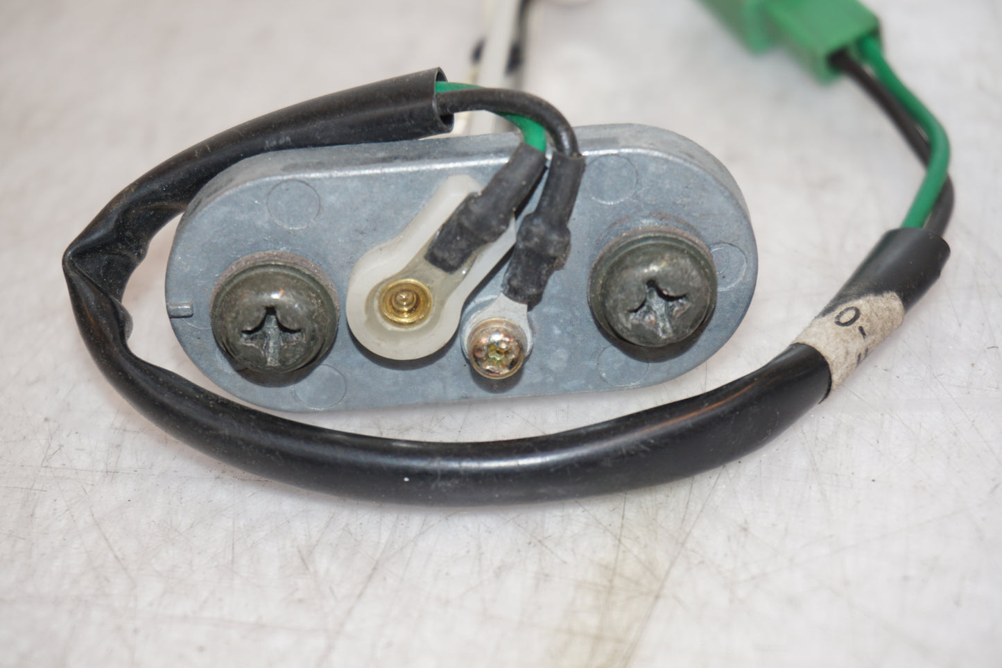 Snett uppifrån på Bensintankgivare från en Yamaha YZF R6 -2000 motorcykel.