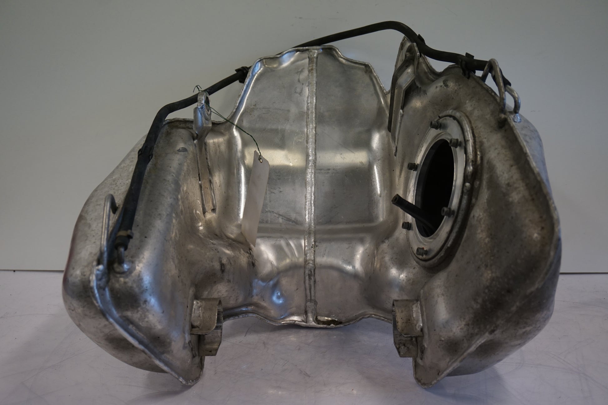 Extrabild3 på Bensintank från en BMW R 1100 S -1999 motorcykel.