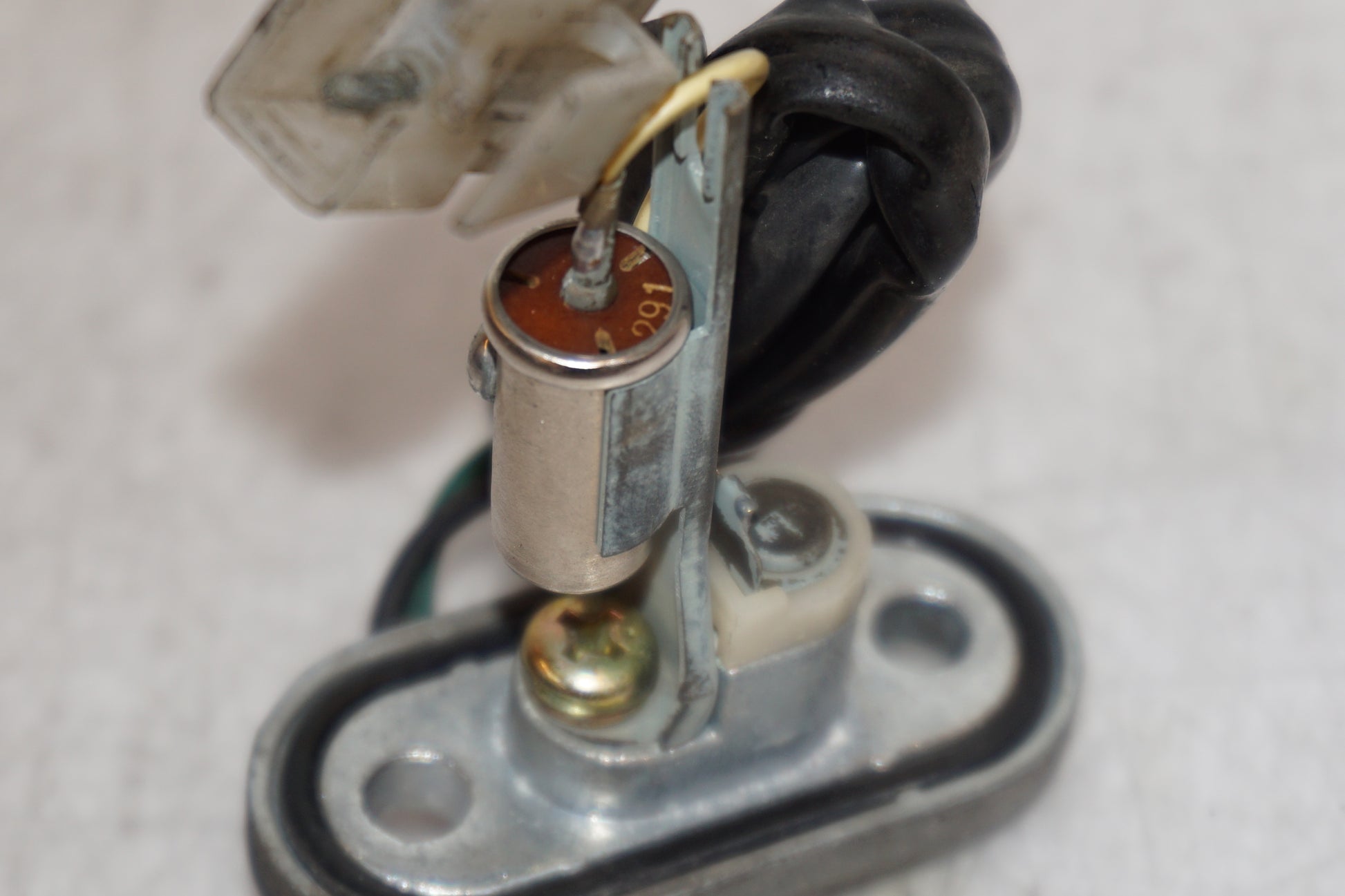 Extrabild1 på Bensintankgivare från en Yamaha XV 1100 -1993 motorcykel.