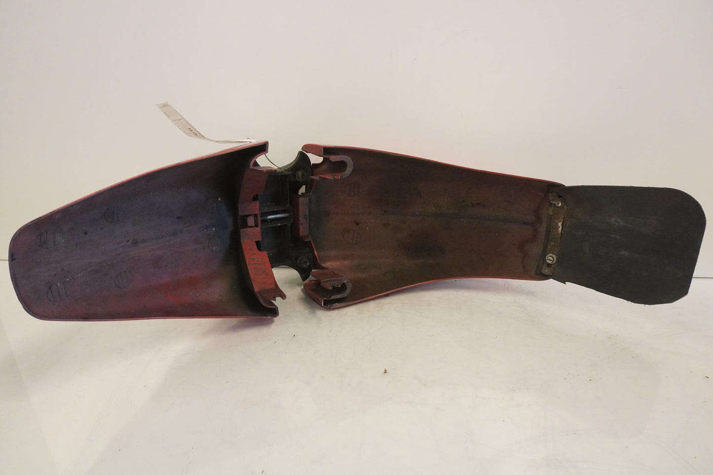 Vänster sida på Framskärm från en BMW K 75 -1992 motorcykel.