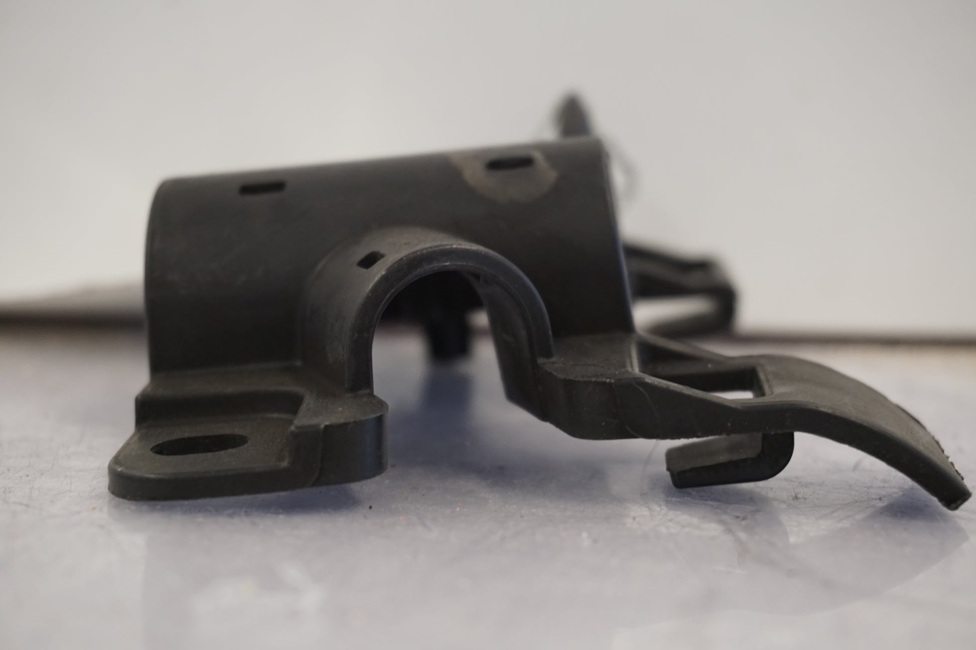 Höger sida på Temperatursensor från en H-D Street Glide FLHX -2015 motorcykel.