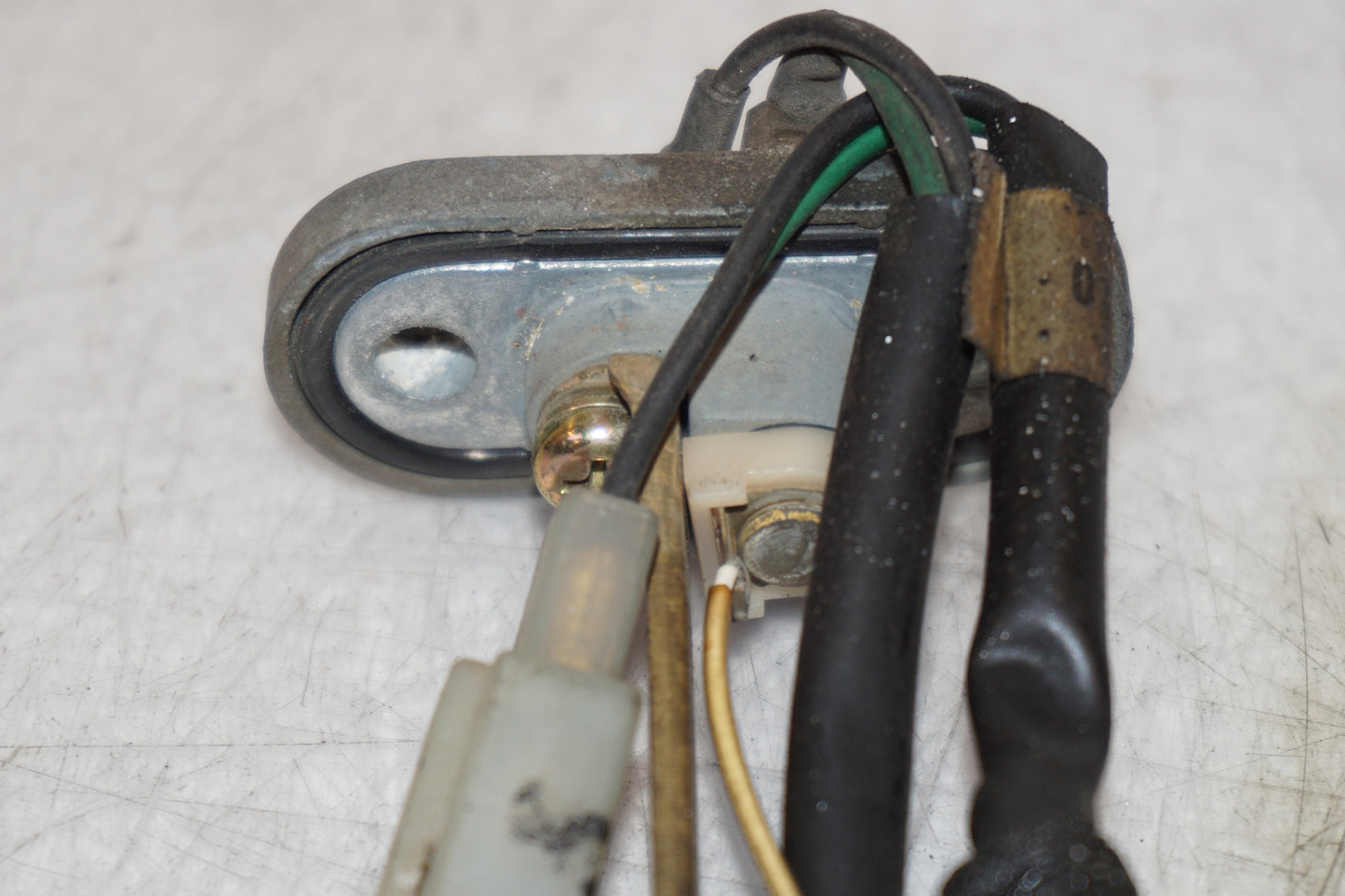 Extrabild1 på Bensintankgivare från en Yamaha XV 535 -1988 motorcykel.