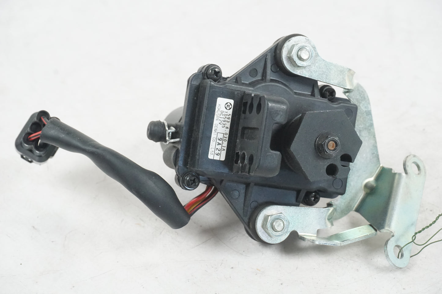 Framsidan på Avgasspjällmotor från en Ducati Streetfighter 1098 -2010 motorcykel.