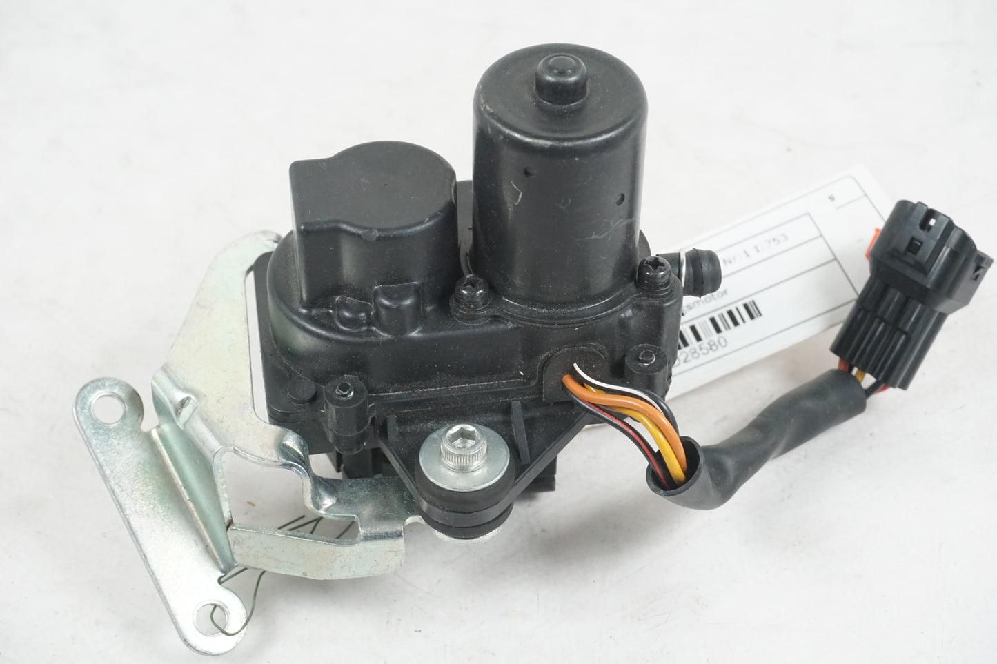 Höger sida på Avgasspjällmotor från en Ducati Streetfighter 1098 -2010 motorcykel.