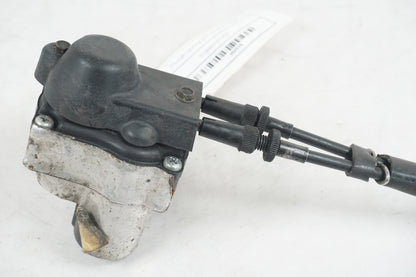 Snett uppifrån på Avgasspjällmotor från en Triumph Daytona 675 -2007 motorcykel.