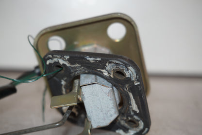 Vänster sida på Bensintankgivare från en Yamaha XJ 600 -1984 motorcykel.