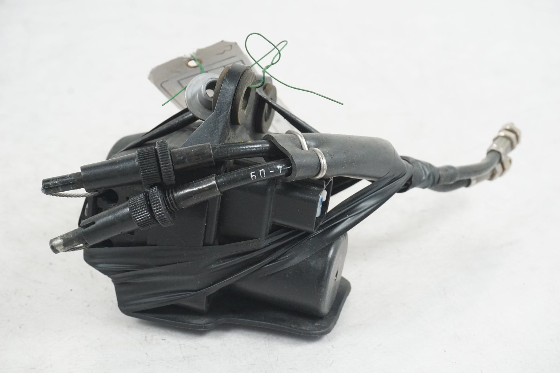 Baksidan på Avgasspjällmotor från en Triumph Daytona 675 -2009 motorcykel.