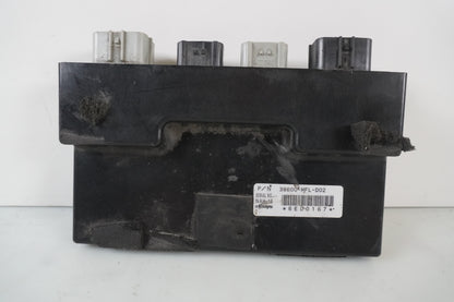 Höger sida på ABS styrenhet från en Honda CBR 1000 RR -2009 motorcykel.