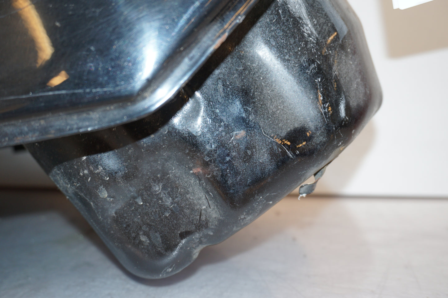 Extrabild3 på Bensintank från en Yamaha FZR 1000 -1993 motorcykel.